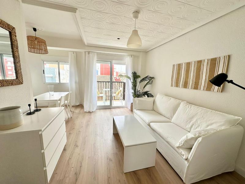 Foto 651e6dda-66d8-4825-a8a6-bc7fecbfd226. Miete etagenwohnung mit heizung in El Cabanyal-El Canyamelar Valencia