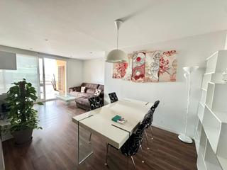 Location Appartement  Calle musico gines. Se alquila vivienda de 3 habitaciones y 2 baños en lamistat