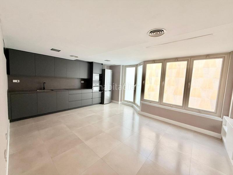 Foto a2e4bc3a-1ad6-4daf-a494-2bfb339c5aca. Rent flat with heating parking in Sant Francesc Valencia
