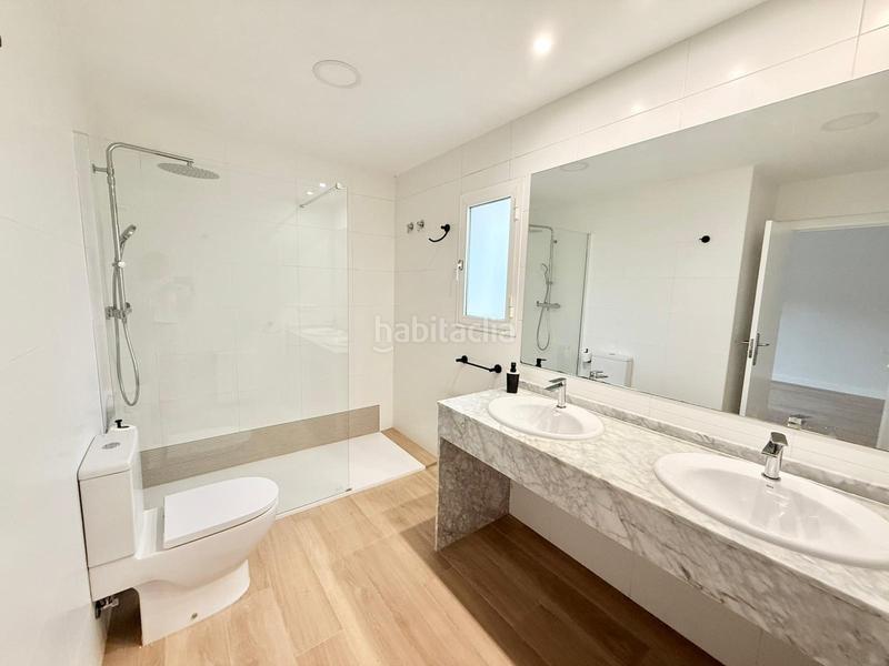 Foto 3d884eb2-a6bc-4b54-8380-004bcaa11b5c. Alquiler chalet se alquila chalet reformado . en Rocafort