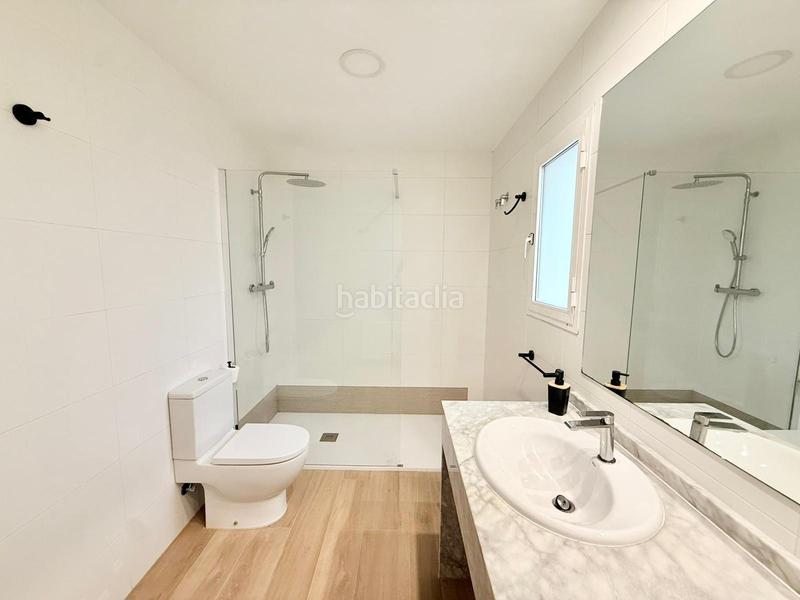 Foto 5d13a823-f55b-4d08-8644-1affffa6b0bd. Alquiler chalet se alquila chalet reformado . en Rocafort