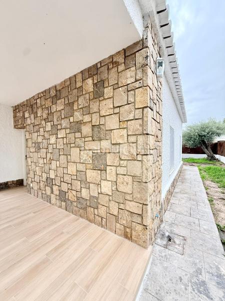 Foto 784a412c-42cd-4173-8f72-088365f7a574. Alquiler chalet se alquila chalet reformado . en Rocafort