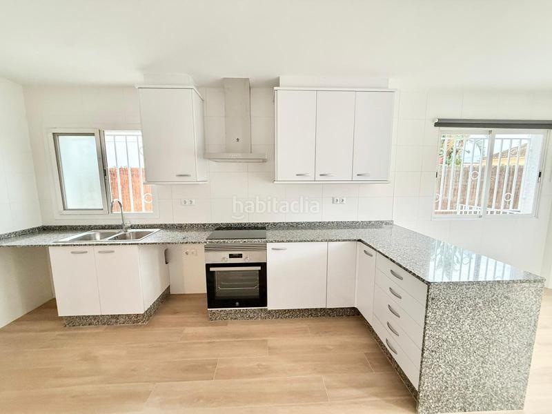 Foto 7e1117ba-2b18-4ead-88be-df2238b572b6. Alquiler chalet se alquila chalet reformado . en Rocafort