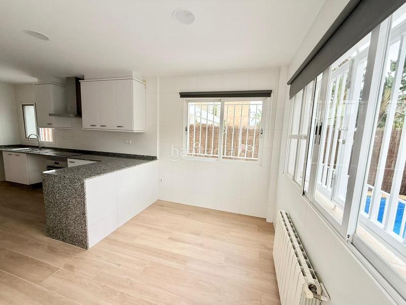 Foto aae02346-5c11-4b02-9c8b-fb42d2575ab1. Miete chalet mit heizung parking pool in Rocafort