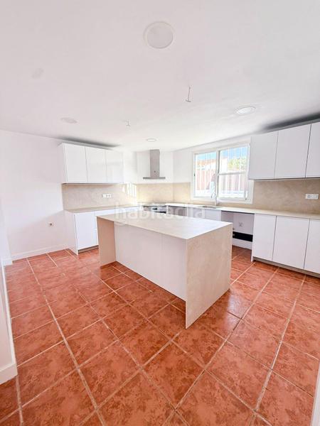 Foto 76d6c245-51ac-47df-80ba-13b2b8839d50. Affitto chalet con riscaldamento parcheggio piscina in Rocafort