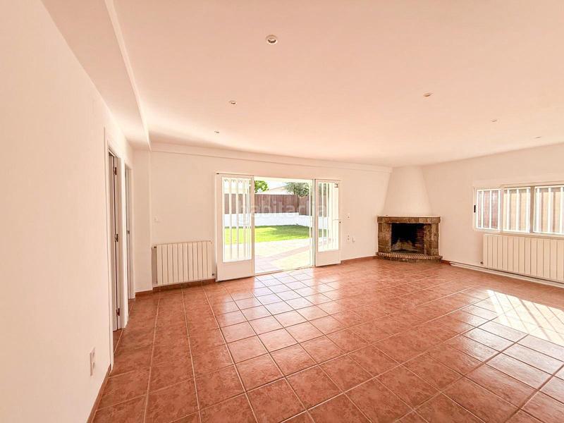 Foto 9eb87091-f249-4522-82f7-b4ee0ef3d5b0. Affitto chalet con riscaldamento parcheggio piscina in Rocafort