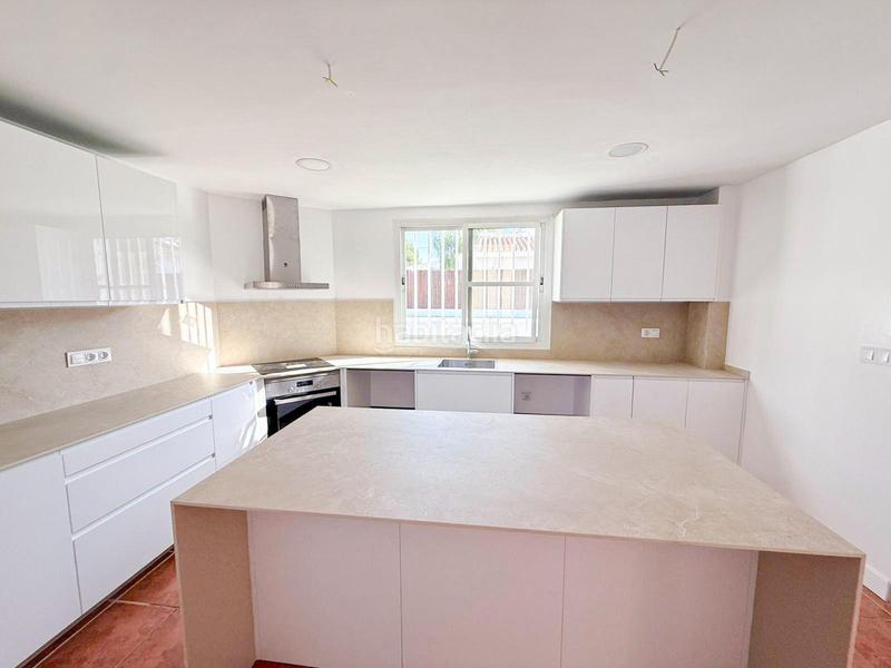 Foto c2f4fb7a-b4b5-46a6-b397-f9c11a3b7713. Affitto chalet con riscaldamento parcheggio piscina in Rocafort