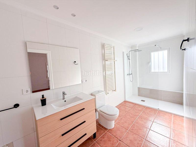 Foto f727da27-4c5e-4d87-9ddc-bd36f0f2d231. Affitto chalet con riscaldamento parcheggio piscina in Rocafort