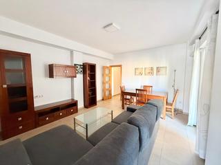 Location Appartement  Calle general avilés. Se alquila piso amueblado en campanar. valencia