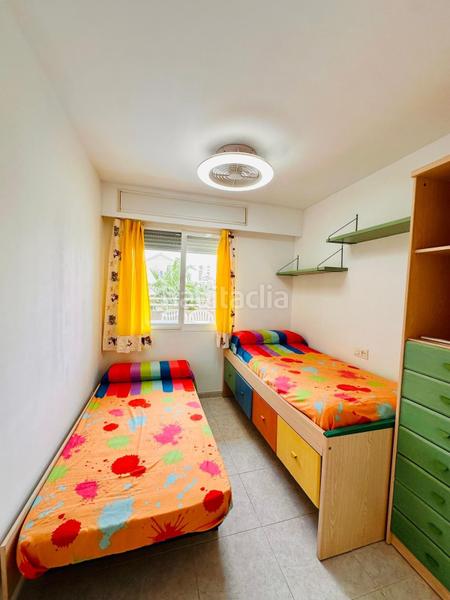 Foto 0c8faaac-d18a-4f28-978a-f3bc1d2c2675. Etagenwohnung mit parking in El Perellonet Valencia