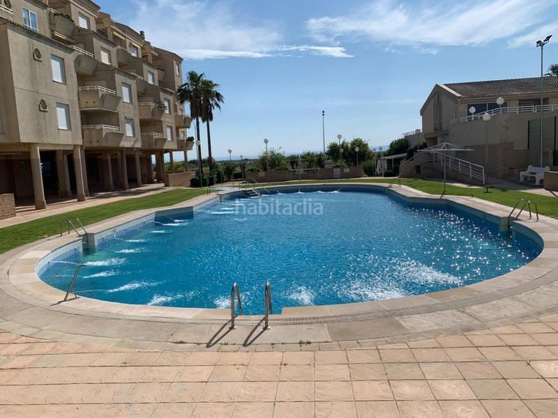 Foto 2c1ddd8e-c9af-438b-8051-8b849df8bf7a. Etagenwohnung mit parking in El Perellonet Valencia