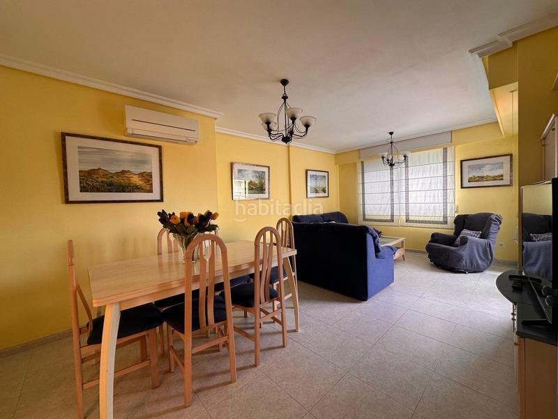 Foto 326a3eec-5d1b-4930-9006-afebacf1b84b. Etagenwohnung mit parking in El Perellonet Valencia