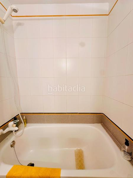 Foto 84df3f7f-f6ab-4471-b965-f4a49ec71da2. Etagenwohnung mit parking in El Perellonet Valencia