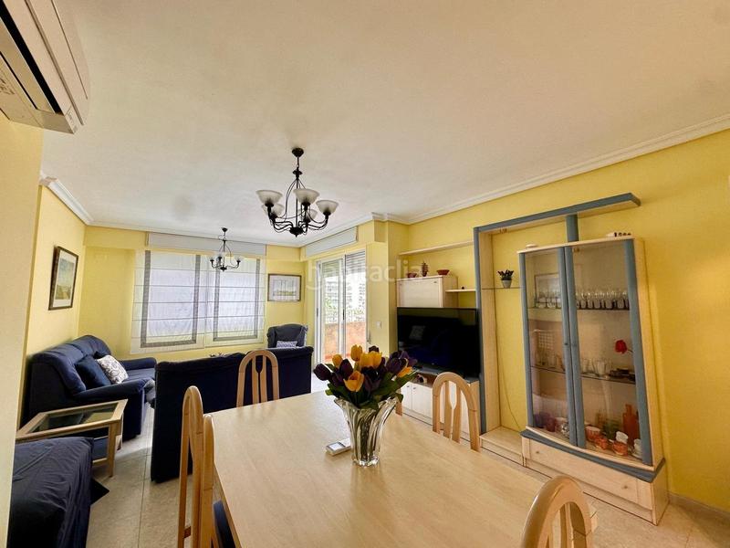 Foto 87195a78-41d4-42ee-bf6f-7a5d5d115827. Etagenwohnung mit parking in El Perellonet Valencia