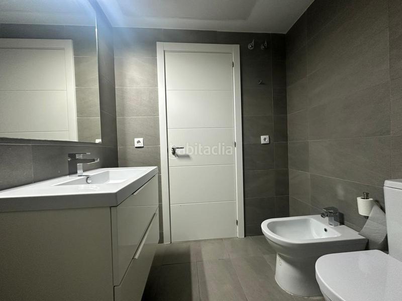 Foto 7bffe19c-3492-4e06-b40d-3c04f1625c30. Alquiler piso alquiler piso de 3 habitaciones con piscina, garaje y trastero en Valencia