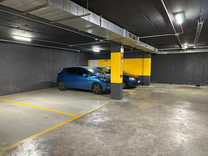 Foto 0bc05019-31a8-45fd-86cc-6050479530a2. Lloguer pis amb aparcament piscina a Malilla Valencia