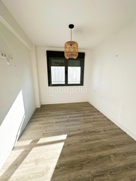 Foto 9e7cdfac-e740-4433-8147-672cd6edf4b8. Location appartement avec parking piscine dans Malilla Valencia