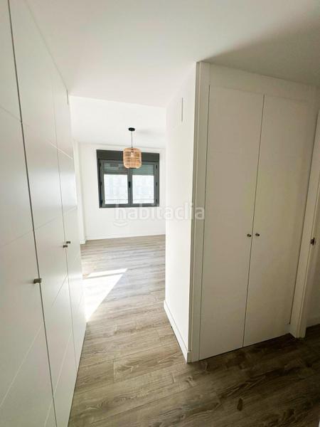 Foto 37d8a5bd-7d99-45a2-87d0-11a1a3c603b6. Miete etagenwohnung mit parking pool in Malilla Valencia