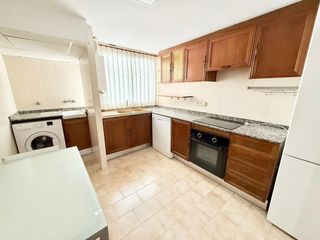 Rent Flat  Ruzafa. Amplio y luminoso piso en alquiler en calle ruzafa