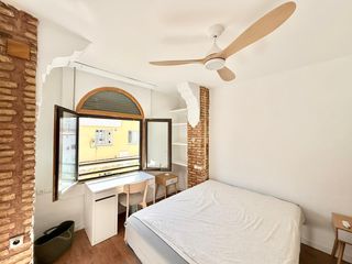Rent Flat  Calle calle pintor vila prades. Alquiler de ático con terraza en calle pintor vila prades