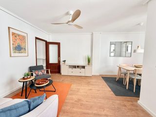 Miete Etagenwohnung  Calle calle pintor vila prades. Alquiler de ático con terraza en calle pintor vila prades