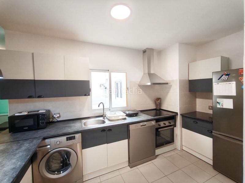 Foto 7224a956-b315-422e-a26c-a006f9150721. Rent flat with heating in El Pilar Valencia