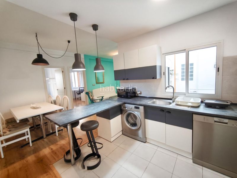 Foto bb245278-88e8-4735-9498-e1c659f31189. Rent flat with heating in El Pilar Valencia