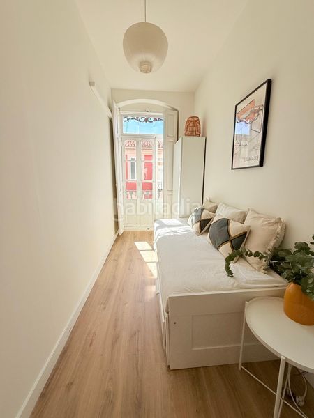 Foto 0bf45899-eb8a-4329-86ff-7951494589fb. Etagenwohnung mit heizung in Russafa Valencia