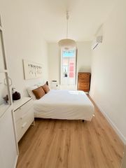 Appartamento  Calle denia. Se vende bonito piso en el corazón de ruzafa
