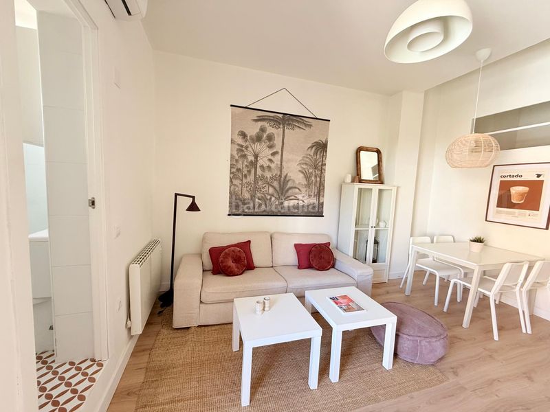 Foto 88c4f2c1-0ee2-41cf-915c-8f3d96e37d02. Etagenwohnung mit heizung in Russafa Valencia