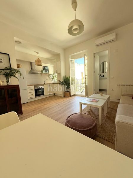 Foto 99f1dc41-0cda-4f45-947f-ab14718949ee. Etagenwohnung mit heizung in Russafa Valencia
