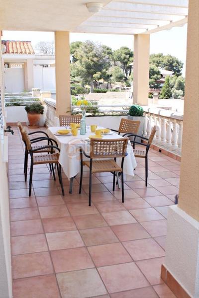 Foto 7bef97ad-0d42-4303-8c8c-8aa1c7fc1d32. Lloguer apartament amb aparcament piscina a Las Atalayas-Urmi-Cerro Mar Peñíscola