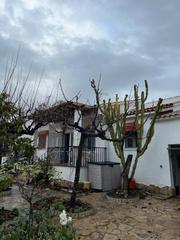 Chalet  Carrer sant sebastià. Chalet independiente