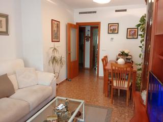 Appartement  Carrer de vilanova d'avinyó 57. Apartamento céntrico de 3 dormitorios