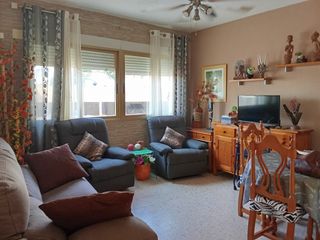 Apartament  Carrer de bolívia 1. Palacio del mar de 1 dormitorio