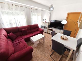 Piso en Carolinas Altas. Venta de vivienda exterior de cuatro dormitorios en carolinas al