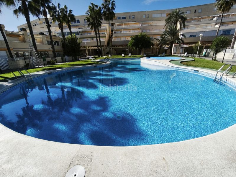Foto c6167fc4-e6ce-4c27-b9d6-9314ab2db6e6. Casa amb xemeneia piscina a Agua Amarga - Urbanova Alicante