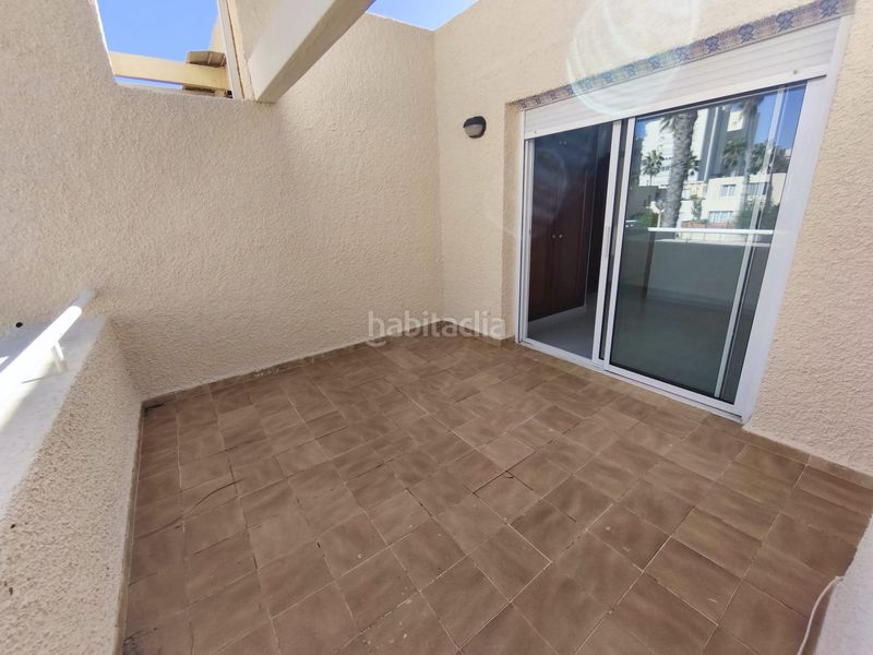 Foto eef87b02-a672-4545-b13b-2984e0ab6ca6. Casa amb xemeneia piscina a Agua Amarga - Urbanova Alicante