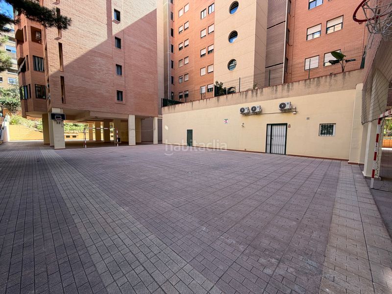 Foto c20a040b-e8df-4253-a72c-fa3d434c21db. Pis amb piscina a Babel Alicante