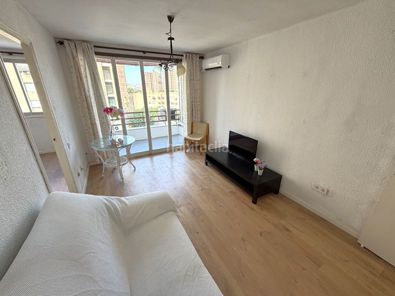 Foto 454d3e24-a34d-46f4-82cc-96e1a1be74fd. Piso fantástica vivienda luminosa de tres habitaciones en Benalúa-babel en Alicante