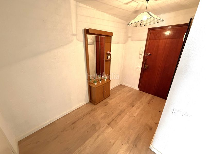 Foto 512ff9f1-4fec-4503-aa23-ee04b8ca9757. Piso fantástica vivienda luminosa de tres habitaciones en Benalúa-babel en Alicante