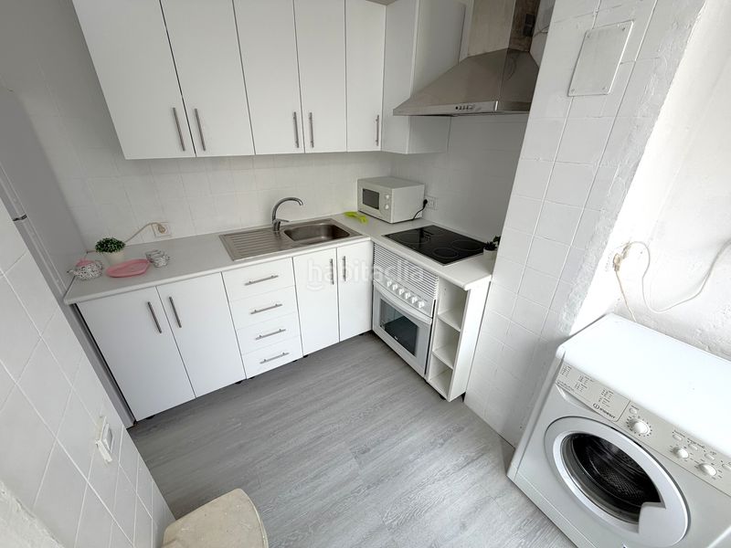 Foto ef4e6637-4b26-4ade-94da-cd857f3078db. Piso fantástica vivienda luminosa de tres habitaciones en Benalúa-babel en Alicante