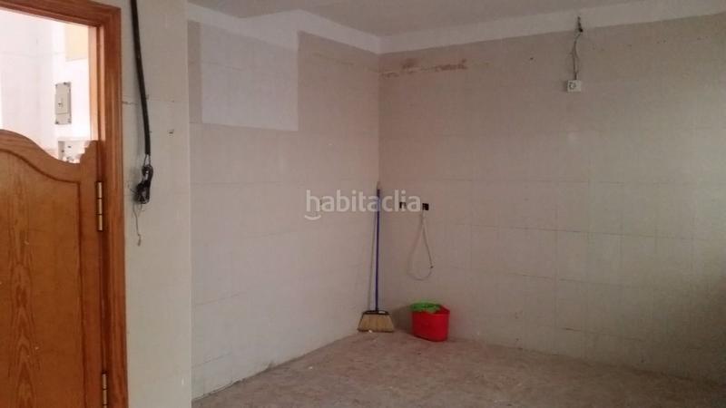 Foto 060bd835-150d-468b-b8d2-2f80cf7c9fb6. Local comercial en Plaza Elíptica - República Argentina Gandia