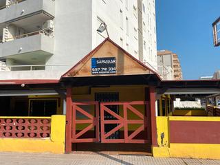 Location Local commercial à Playa de Gandía. Restaurante en alquiler en funcionamiento