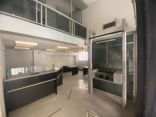 Rent Business premise in Carrer la safor 30a. Local en el pueblo de xeraco
