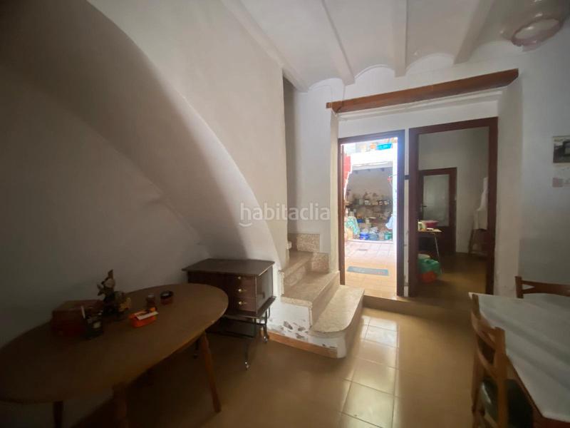 Foto 75066cc2-f8b1-4c94-85df-731f0905885a. Casa en carrer de l'abadia 3 casa en el centro para reformar en Miramar