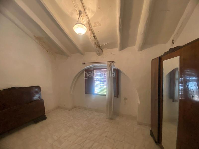 Foto b497c20e-4604-40d5-a646-13fd7033970c. Casa en carrer de l'abadia 3 casa en el centro para reformar en Miramar
