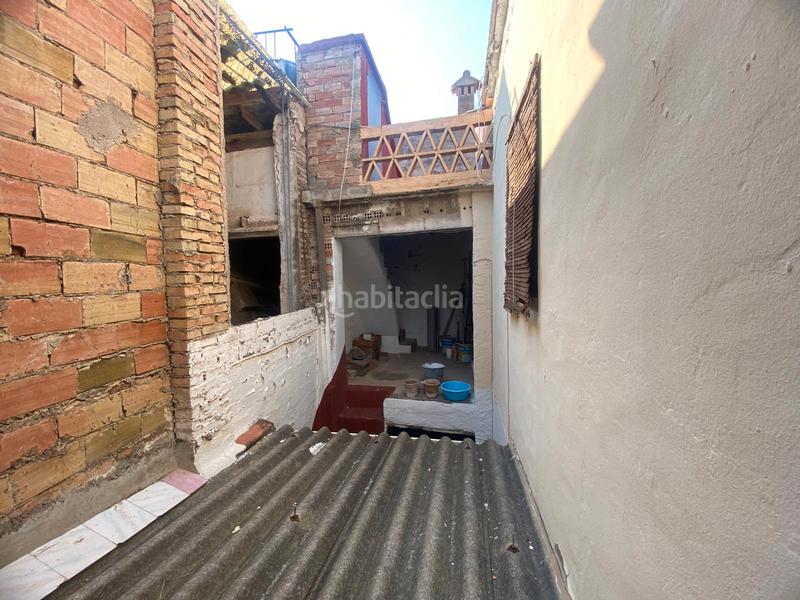 Foto c1d251ca-0331-410d-b64c-22960a513567. Casa en carrer de l'abadia 3 casa en el centro para reformar en Miramar