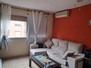 Pis a Carrer de guardamar 28. Piso con ascensor zona corea