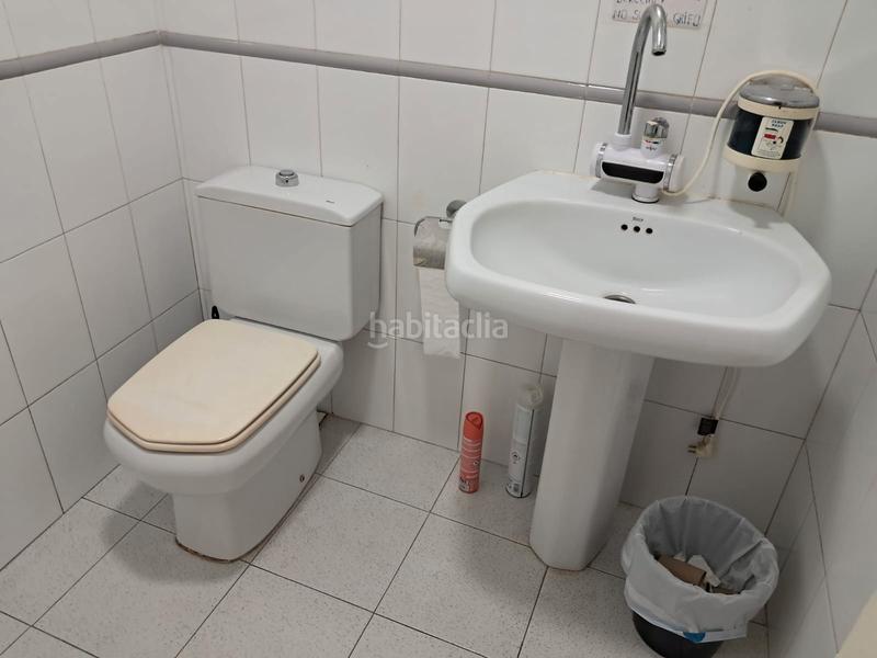 Foto ae6bbb28-247e-44a9-a046-105c35a958eb. Trapasso locale commerciale in carrer benissuai 17 in Gandia